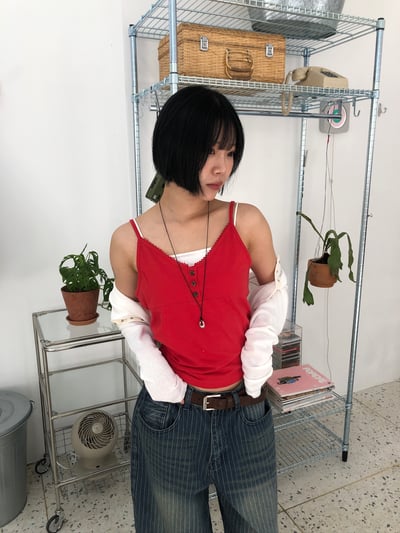 復古鈕扣 小雷絲收邊 細肩帶 小背心 - 4C15