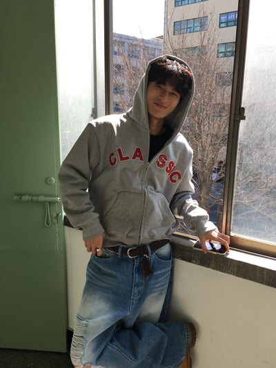 Classic 美式經典 刺繡短版 連帽外套 - 3C2