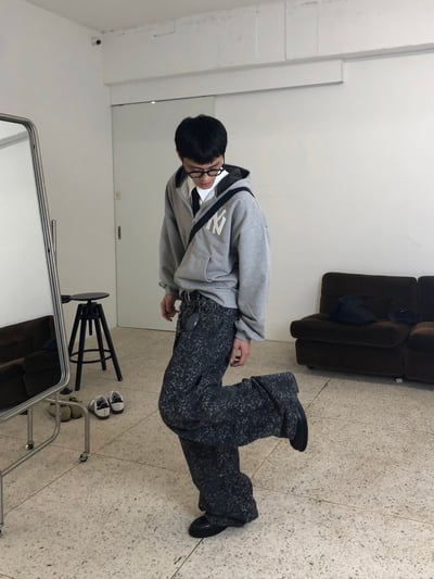 首爾街頭 豹紋 石頭灰 卯釘寬褲 - 1C14