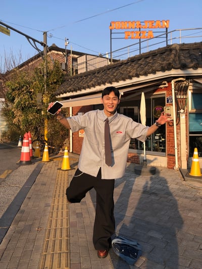 Peace 極簡主義 細條紋 短袖 牛仔襯衫 (set - up) - 2C7