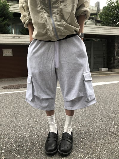 立體大口袋 膝蓋抓皺 8分 休閒 棉短褲 - 3C5