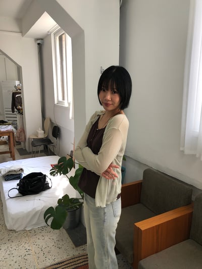 斜線鈕扣 不規則收邊 小罩衫 上衣 - 4C11