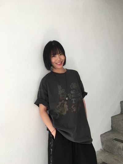 美式街頭彩繪 帥氣可愛風 寬版短袖 - 2C4