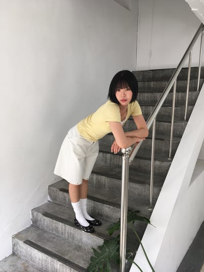 現代街頭 細節點綴 卯釘 寬版 短褲 - 2C12