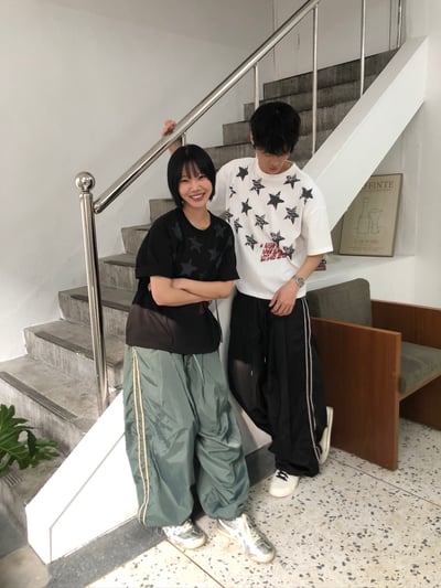 酷帥街頭風 滿天星 短版 美式 短袖上衣 - 4C3