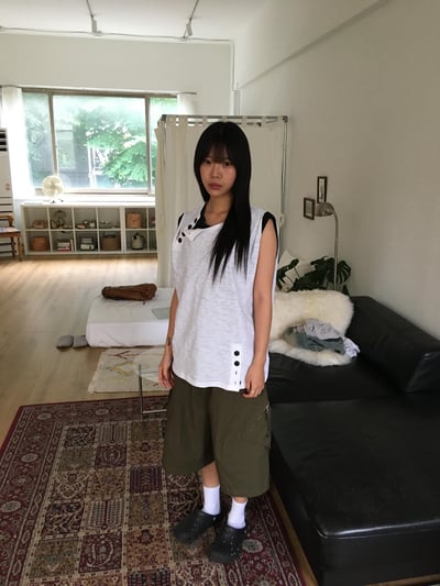 清爽酷夏 街頭鈕扣 斜線設計 背心 - 4C11