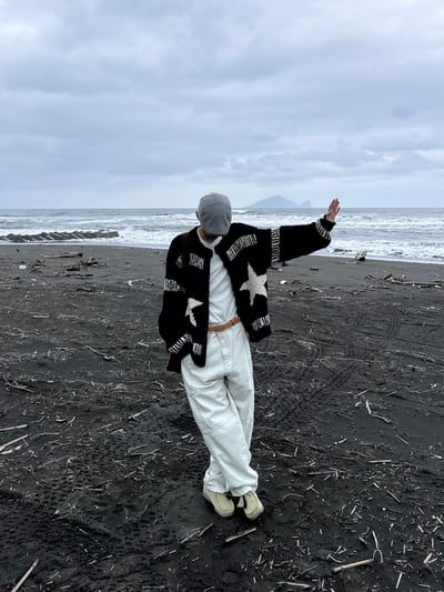 (黑色現貨)USA Star 厚針織 開襟外套 - 2C15