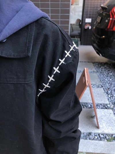 秋季街頭 刺繡縫線 微短版 薄夾克 - 2C14