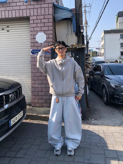 極簡主義 短版 休閒 按扣連帽外套 - 2C11