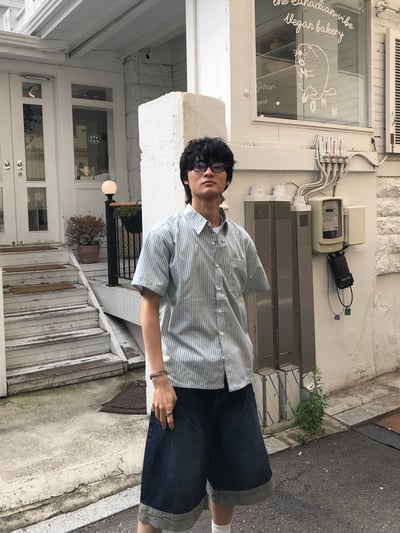休閒高級感 潮流配色 顯肩寬 細條紋 短袖 襯衫 - 3C6