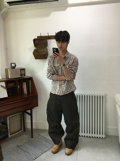 街頭復古感 格紋 涼爽亞麻 短版襯衫 - 2C14