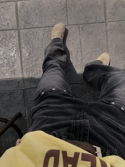 Cotris 街頭卯釘 漸層刷色 修身 牛仔喇叭 長褲 - 1C2
