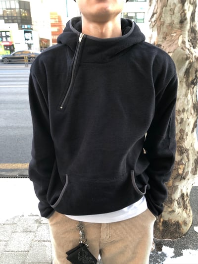 獨特配色 運動風 刷毛 帽T - 4C12