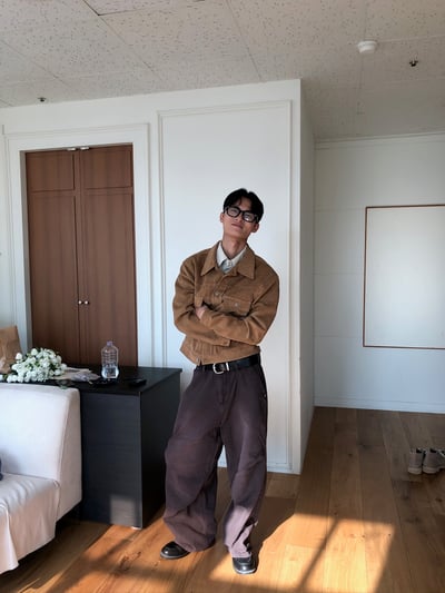 歐美經典款 美拉德 麂皮 微短版 皮夾克 - 4C3