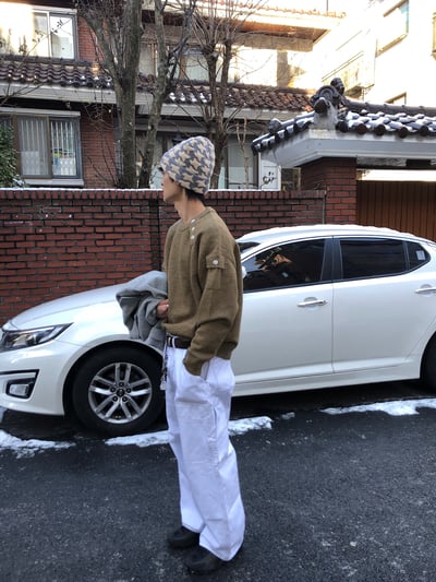 領口斜線 鈕扣 微短版 工裝 針織衫 - 3C12