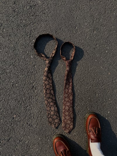 文藝復興 花雕紋 復古領帶 - 2C1