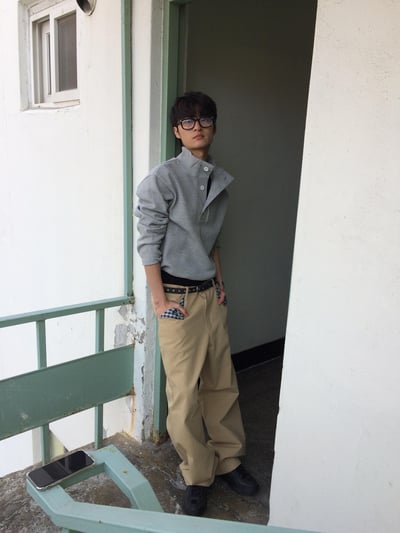 日系街頭 畫龍點睛 格紋設計 微寬褲 - 2C10