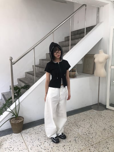 韓女經典氛圍 局部細節點綴 彎刀寬版 長褲 - 3C7