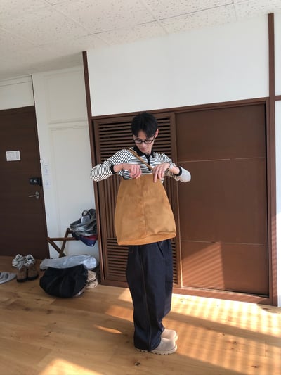 秋冬首選 單層褶皺 配色縫線 俐落 原牛寬褲 (set-up) - 2C13