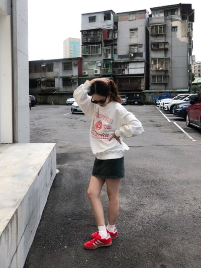 (象牙白,燕麥色現貨) (Unisex) America 美式印刷 大學T - 5C12