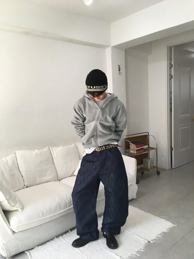 彎曲修身 高檔空氣棉 短版 素面 連帽外套 - 2C16