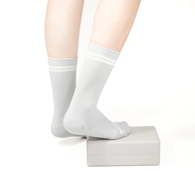 [ Training Yoga ] 中筒瑜珈襪-吸濕排汗-24-28（一般／止滑）7