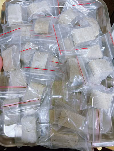 原味豆皮紙包小魚雞肉泥/甜菜根豆皮紙包蝦子雞肉泥【限冷凍宅配/超商冷凍配送】1