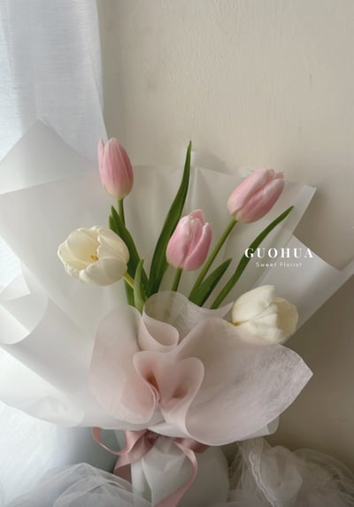 鬱金香5枝包裝花束3