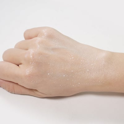 初乳蛋白賦活霜(初乳霜)3