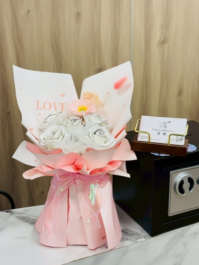 『現貨』香頌愛心香氛花束1