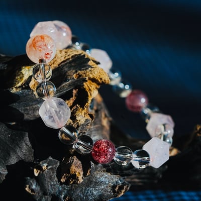 水晶能量手環【曖昧・吸引】吸引 增進桃花 感情升溫 魅力提升 釋放訊號3