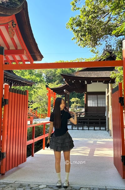 鬆緊蕾絲格子短裙2