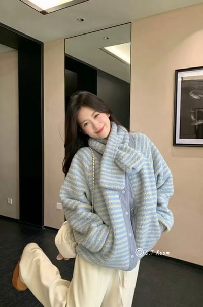 CP值超高！附圍巾雙面穿鋪棉外套1