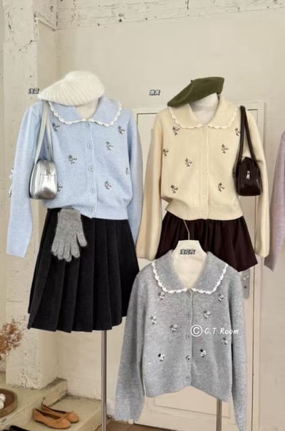 市集熱賣🔥娃娃領滾邊花花毛衣1