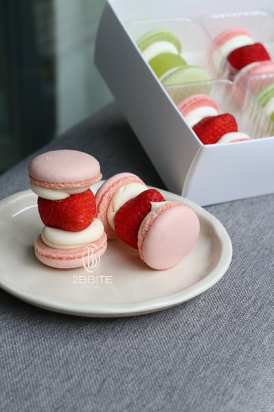 「馬卡龍」季節草莓馬卡龍1