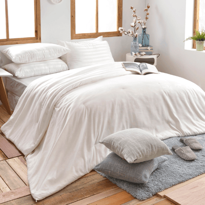 義大利《長纖100%純天然金蠶絲冬被》--特大1