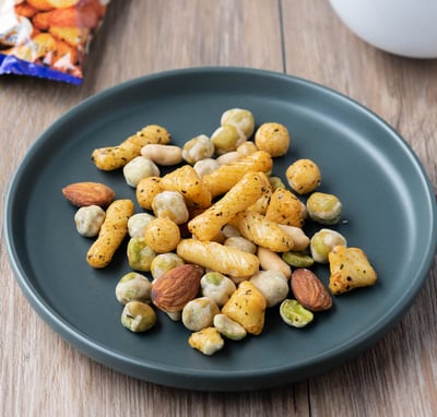 義美加州藍鑽脆脆果果(30g*9包/盒)1