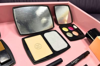 紙紮仕女彩妝組2