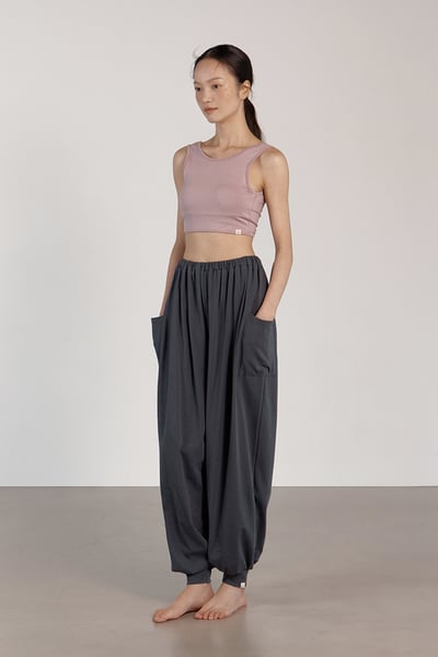 【熱銷】Dhyani 自由體積束腳寬褲 深灰 CON083DGY