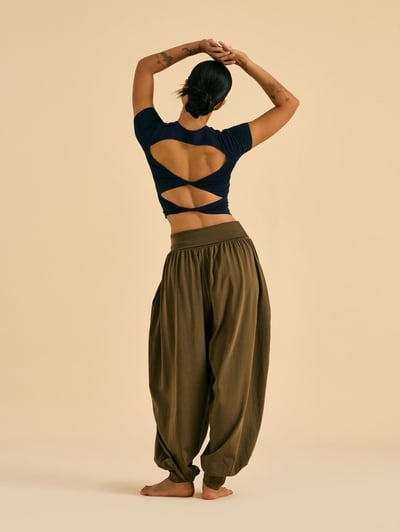 【熱銷】Dhyani 扭結胸墊短T恤 深海藍 CON094NAV4