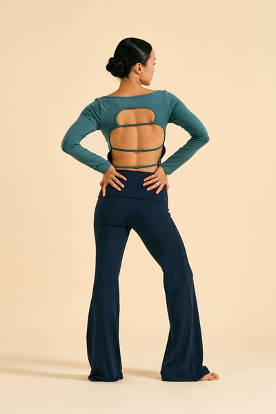 Dhyani 智慧胸墊長袖上衣 綠色 CON138GRN