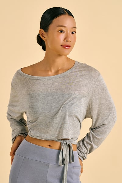 Dhyani 面紗造型綁帶長袖罩衫 花灰 CON140GRY4