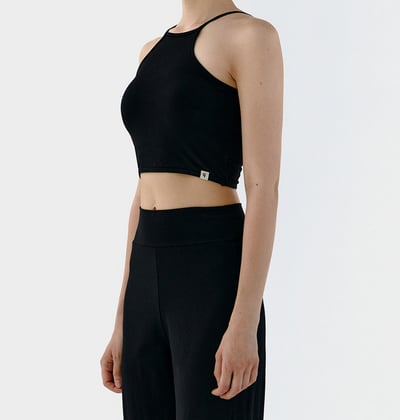 Conchwear 幕斯棉 瑜珈吊帶胸墊短背心 經典黑 CON032BLK5