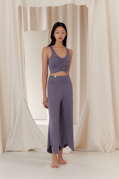 Front2line 輕薄絲 抽皺瑜珈胸墊短背心 灰紫色6