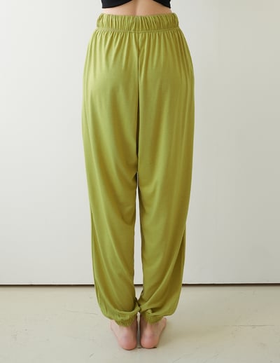 Conchwear 瑜珈寬鬆款繫帶束腳寬褲 萊姆綠 CON051GRN7