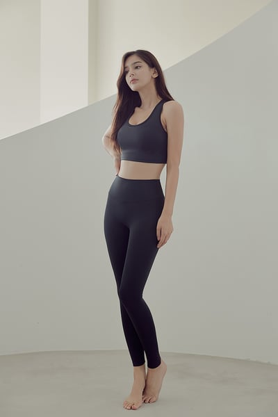 Conchwear Air Light 3D 瑜珈九分褲 經典黑 CON001BLK3