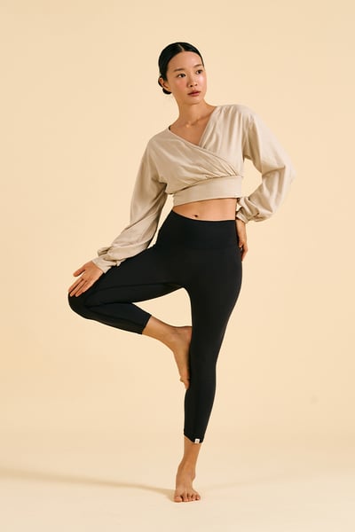 【熱銷】Dhyani 回歸基本長袖罩衫 奶茶色 CON085BEG6