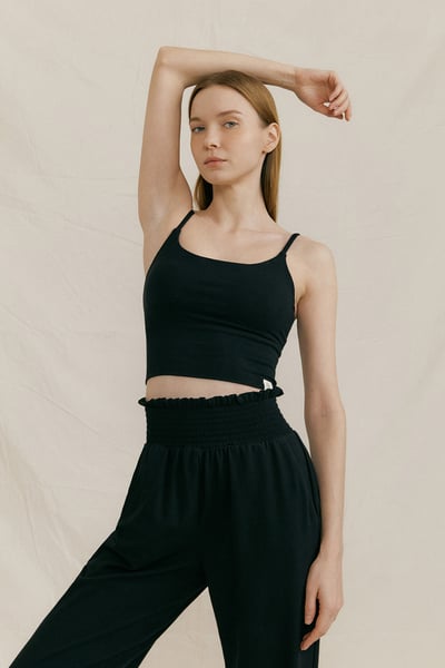 Front2line 彈力棉 瑜珈胸墊短背心 黑色2