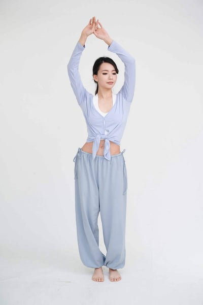 【熱銷】Conchwear 瑜珈兩穿長袖罩衫 霧霾藍 CON048BLU