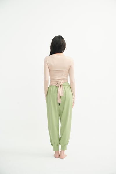 Dhyani 開襟長袖綁帶罩衫 奶茶色 CON133BEG4